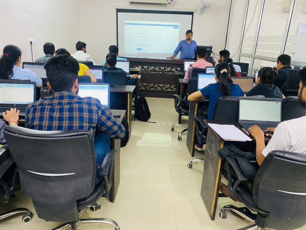 digital marketing classes at digilearnings jaipur